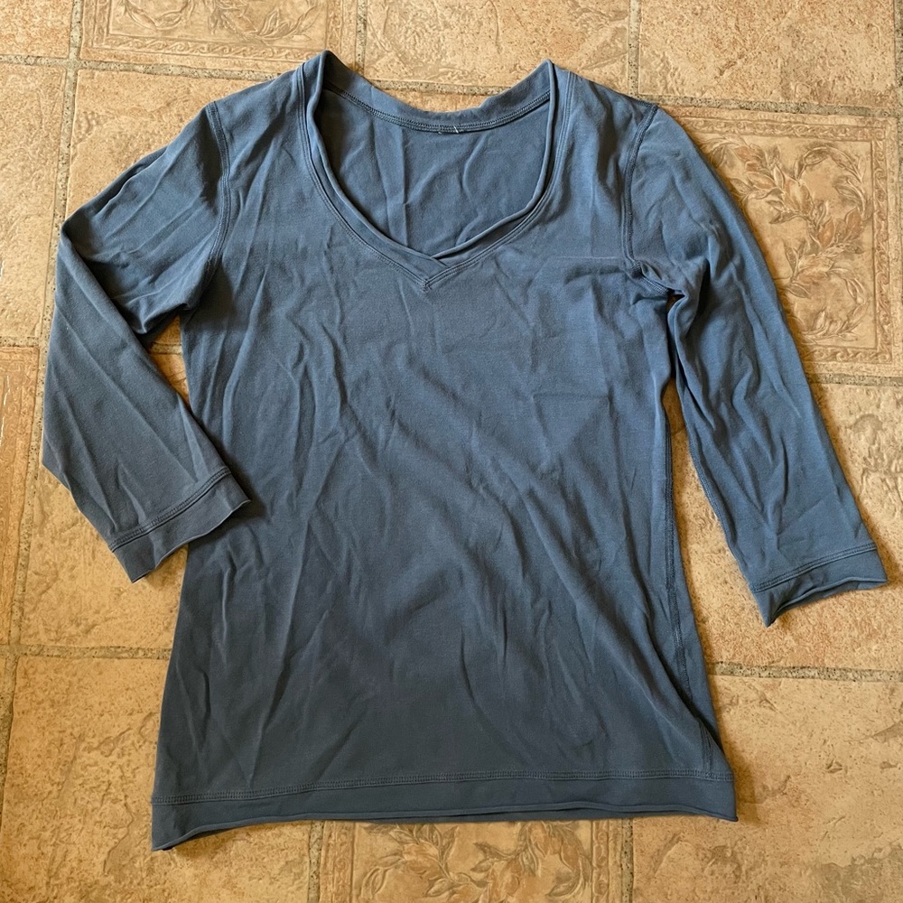 Lululemon 3/4 sleeve top